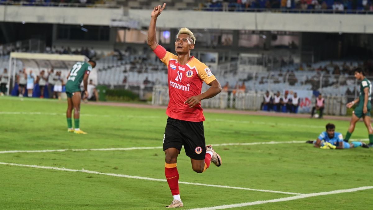 Durand Cup: East Bengal defeats debutants South United 5-0, showcasing a five-star performance.